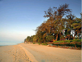Novotel Rim Pae Rayong Hotel
