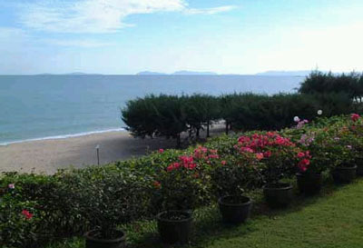 Purimas Beach Hotel and Spa Rayong Beach Picture