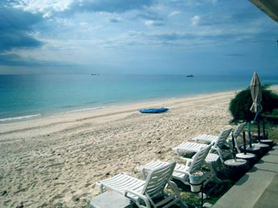 Honeymoon Island Phuket Resort