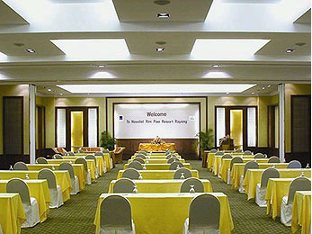 Novotel Rim Pae Rayong Hotel