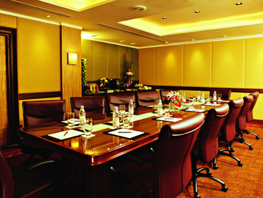 Holiday Inn Silom Hotel Bangkok