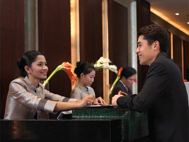 Holiday Inn Silom Hotel Bangkok