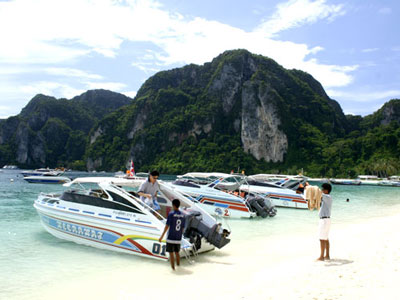Phi Phi Island Cabana Hotel