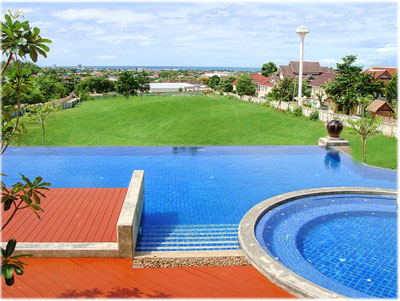 Blue Mountain Hua Hin Hotel