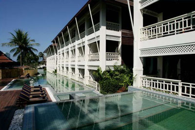 Pullman Pattaya Aisawan Hotel
