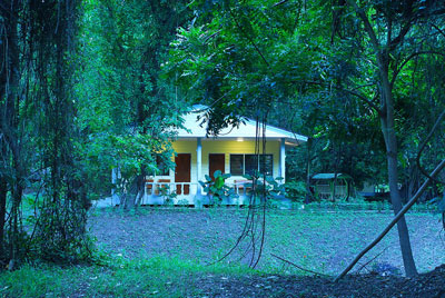 Country Lake Nature Lodge Hotel Nakhon Sawan
