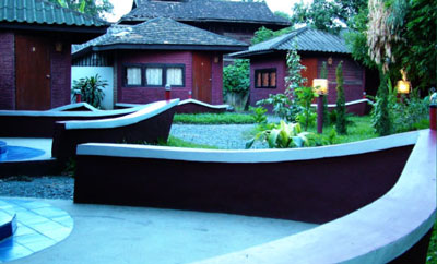 Scorpion Tailed Boat Village Chiang Mai