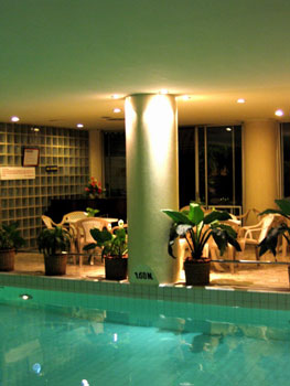 Manohra Hotel Bangkok Pool Picture Manohra Hotel Bangkok Pool Picture