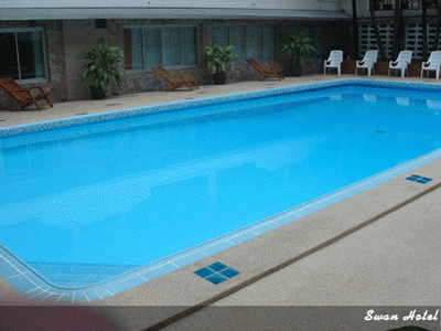 Swan Hotel Bangkok Pool Picture