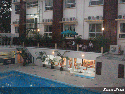 Swan Hotel Bangkok Pool Picture