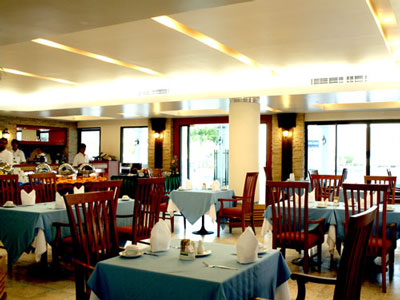 Phi Phi Island Cabana Hotel