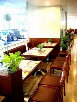 Manohra Hotel Bangkok Restaurant Picture