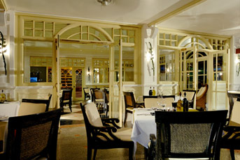 Sheraton Grande Laguna Phuket Hotel Restaurant Picture