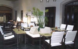 Four Seasons Hotel Bangkok