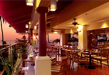 JW Marriott Phuket Resort and Spa Restaurant Picture