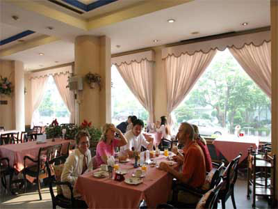 Bangkok Rama Hotel (Baan Siri)