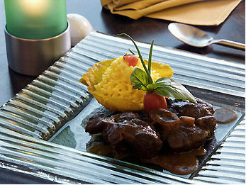 Novotel Chumphon Beach Resort and Golf Restaurant Picture Novotel Chumphon Beach Resort and Golf Restaurant Picture