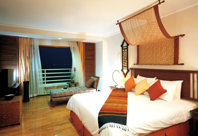 Pullman Pattaya Aisawan Hotel