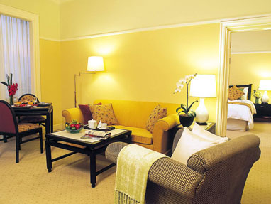 Holiday Inn Silom Hotel Bangkok