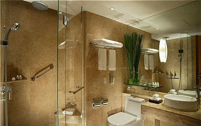 Holiday Inn Ploenchit Bangkok Hotel