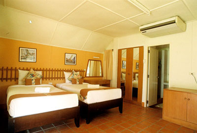 Lawana Escape Beach Resort Pranburi